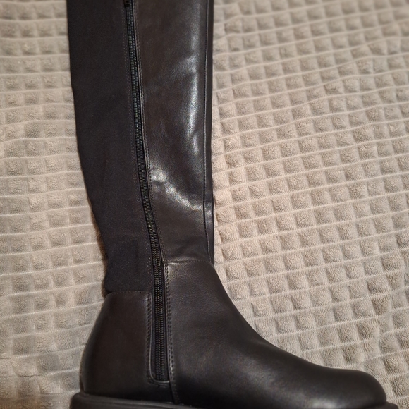 "Call It Spring" Women's Tall black flat boots-size 6 - Picture 4 of 8